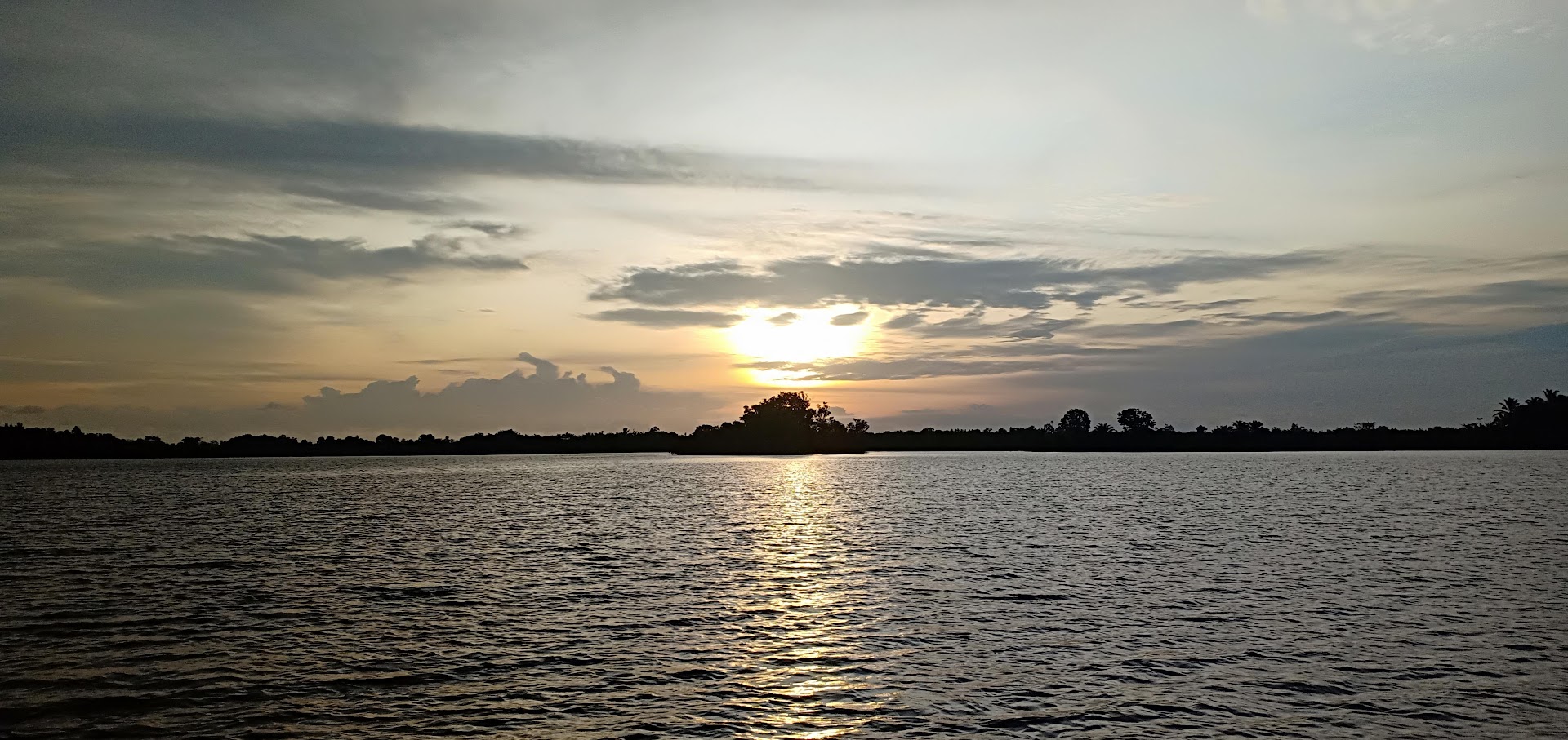 Gambar Kantor Desa Danau Bungara