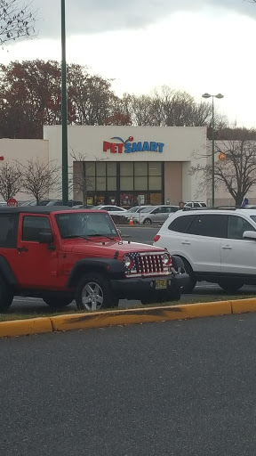 Pet Supply Store «PetSmart», reviews and photos, 2391 NJ-66, Ocean Township, NJ 07712, USA
