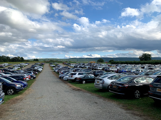 Orchard «Barton Orchards - Noxon Road Store Open Year Round - The Farm is CLOSED for the Season.», reviews and photos, 63 Apple Tree Ln, Poughquag, NY 12570, USA