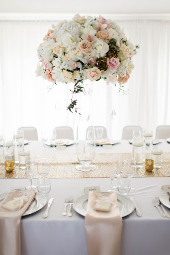 Florist «Royal Petals», reviews and photos, 188 E Wend St, Lemont, IL 60439, USA