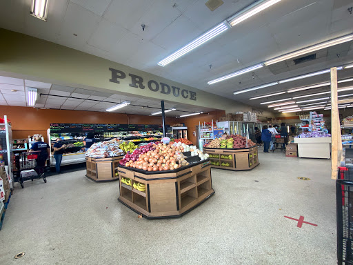 Grocery Store «Sacks Grocery Outlets», reviews and photos, 6013 Edgewater Dr, Orlando, FL 32810, USA