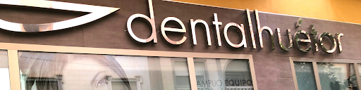 Clínica Dental DentalHuétor en Huétor-Tájar, Granada