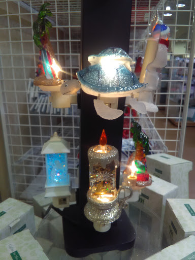 Clothing Store «Bealls Department Store», reviews and photos, 6241 N Davis Hwy, Pensacola, FL 32504, USA