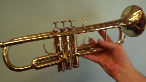 Pawn Shop «Gold Star Jewelry & Coin Co.», reviews and photos, 7048 N Clark St, Chicago, IL 60626, USA