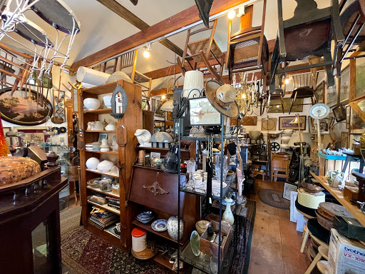 Used Furniture Store «Junk Shop», reviews and photos, 181 Albany Turnpike, Canton, CT 06019, USA