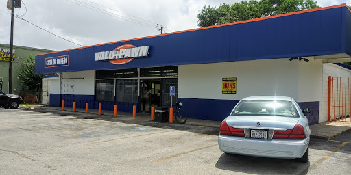 Pawn Shop «Value + Pawn», reviews and photos, 1407 Gessner Rd, Houston, TX 77080, USA