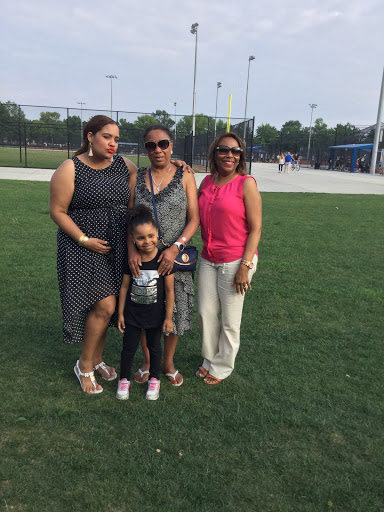 Sports Activity Location «Eisenhower Park: Softball Fields», reviews and photos, 1899 Hempstead Turnpike, East Meadow, NY 11554, East Meadow, NY 11554, USA