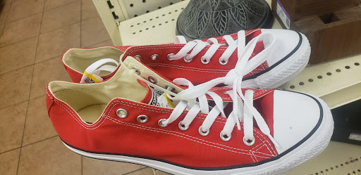 Thrift Store «Goodwill», reviews and photos