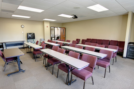 Senior Citizen Center «Center 50+», reviews and photos, 2615 Portland Rd NE, Salem, OR 97301, USA