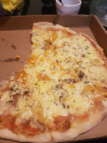 Pizzeria ''Piccola'' - Restaurante