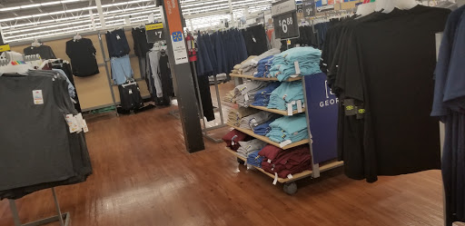 Department Store «Walmart Supercenter», reviews and photos, 2711 Greenway Dr, Jackson, MS 39204, USA