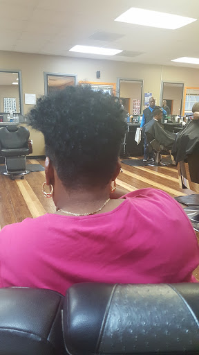 Barber Shop «Miles Barbershop», reviews and photos, 7611 S Osborne Rd #206, Upper Marlboro, MD 20772, USA