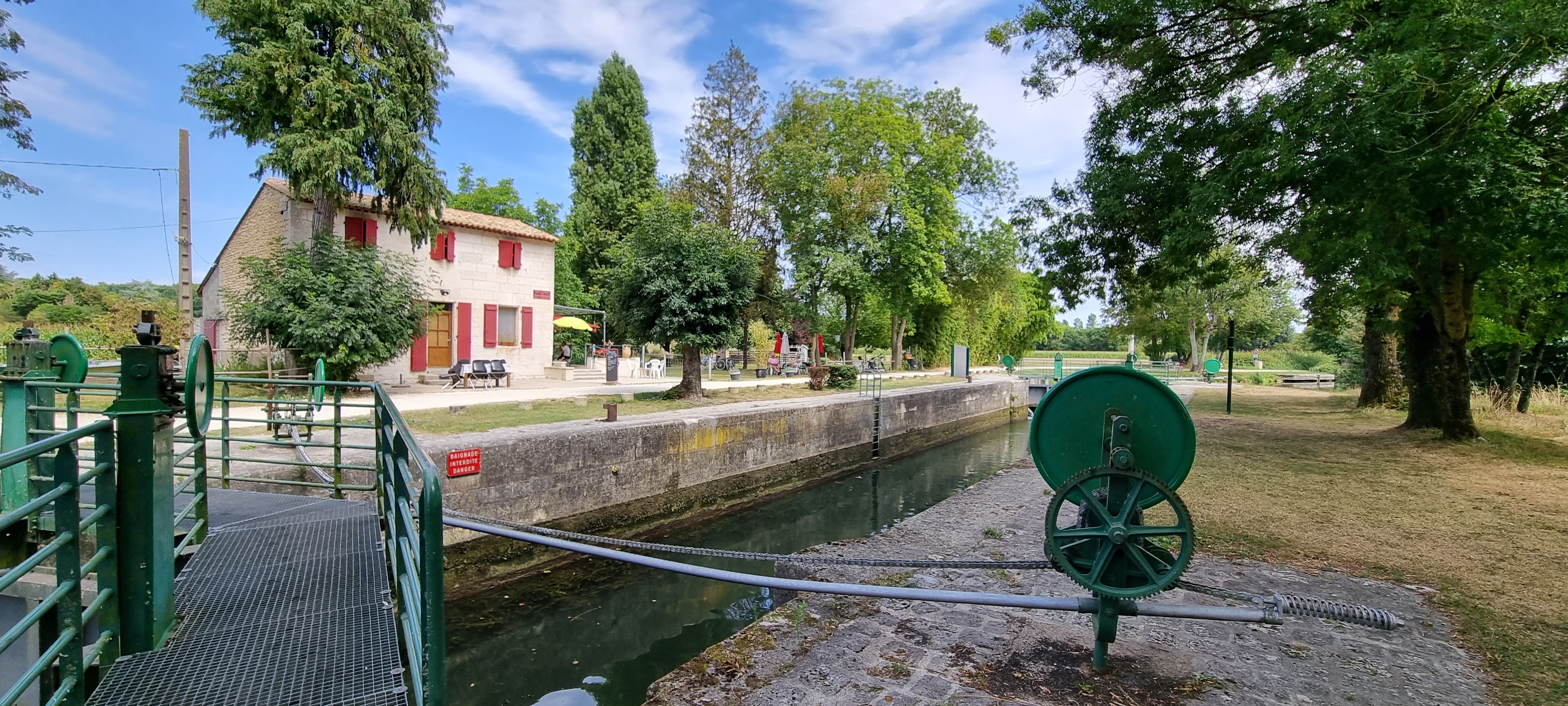 Photo n° 7 de l'avis de Bustouristik.a fait le 14/08/2023 à 14:52