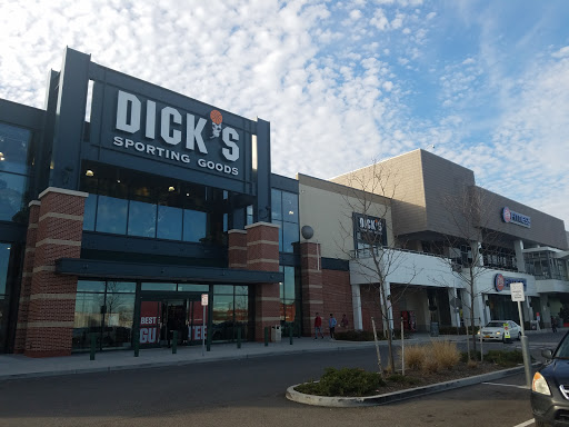 DICK'S Sporting Goods