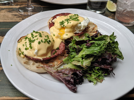 Hotels with brunch in New York