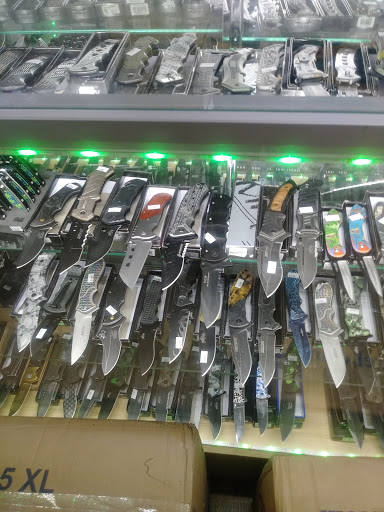 Vaporizer Store «210 Discount Store», reviews and photos, 4906 W Commerce St, San Antonio, TX 78237, USA