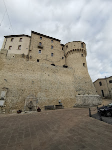 castello Sforza Cesarini Via dei Merli, 17, 02030 Frasso Sabino RI, Italia