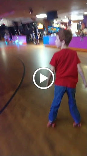 Sporting Goods Store «Hyde Park Roller Magic», reviews and photos, 4178 Albany Post Rd, Hyde Park, NY 12538, USA