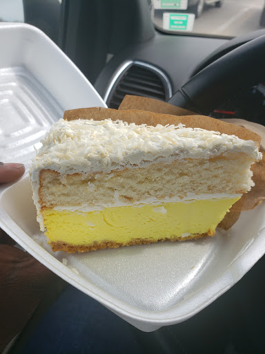 Grocery Store «Juarez Baking», reviews and photos, 1068 N Waco Ave, Wichita, KS 67203, USA