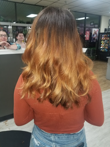 Hair Salon «Fantastic Sams Cut & Color», reviews and photos, 159 E Lincoln Trail Blvd, Radcliff, KY 40160, USA