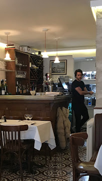 Atmosphère du Restaurant Lorette à Paris - n°6