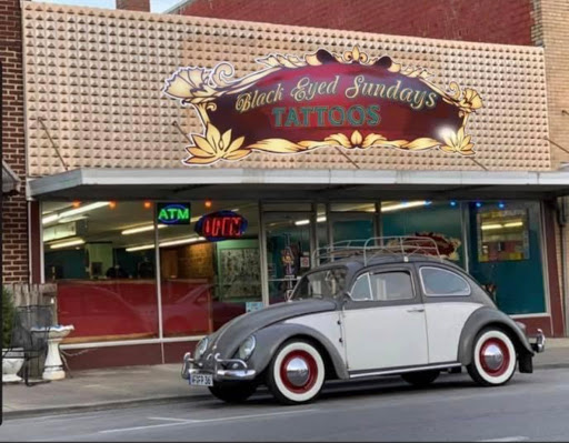 Tattoo Shop «BlackEyed Sundays Tattoos and Piercing», reviews and photos, 826 N Main St, London, KY 40741, USA