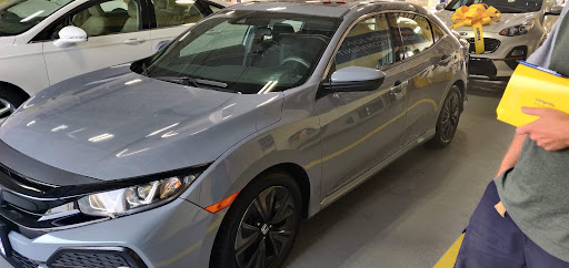 Used Car Dealer «CarMax», reviews and photos, 3320 Odyssey Ct, Naperville, IL 60563, USA