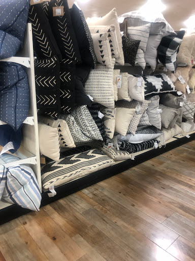 Department Store «HomeGoods», reviews and photos, 5850 University Dr NW a, Huntsville, AL 35806, USA