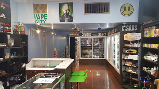 Tobacco Shop «Smoke shop», reviews and photos, 34 Nassau Blvd, Garden City, NY 11530, USA