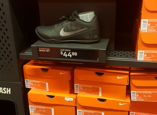 Shoe Store «Nike Factory Store», reviews and photos, 2692 Madison Rd, Cincinnati, OH 45208, USA