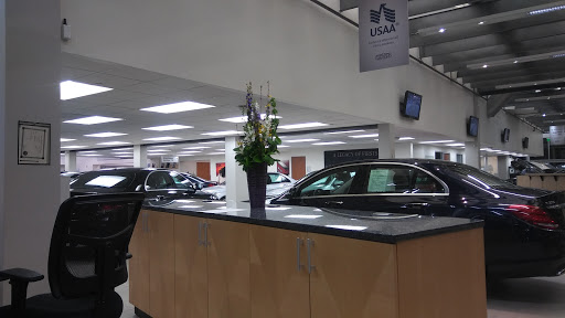 Mercedes Benz Dealer «Feldmann Imports Mercedes-Benz», reviews and photos, 4901 American Blvd W, Bloomington, MN 55437, USA