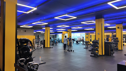 Gimnasio Smart Fit - Prado Verde - Cra. 38 #17-219, Soacha, Cundinamarca, Colombia