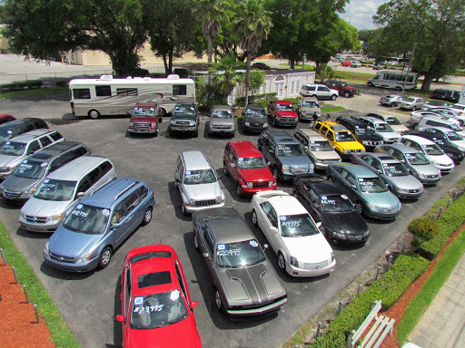 Car Dealer «Cars Unlimited», reviews and photos, 201 W Fletcher Ave, Tampa, FL 33612, USA