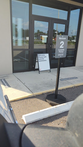 Cell Phone Store «Verizon», reviews and photos, 33830 US Hwy 19 N, Palm Harbor, FL 34684, USA