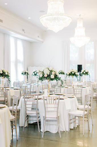 Appletree Flowers, 3916 McDermott Rd #135, Plano, TX 75025, USA, 