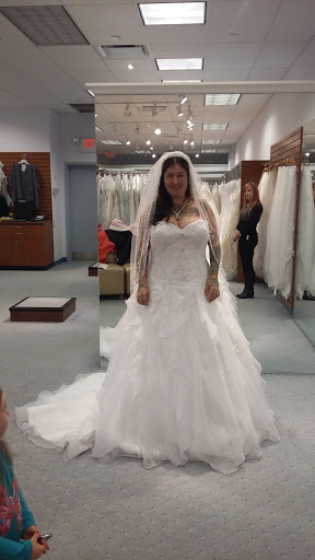 Bridal Shop «Alfred Angelo Bridal», reviews and photos, 1500 Pleasant Valley Rd, Manchester, CT 06040, USA