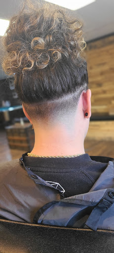 Barber Shop «Classic Blends Barbershop», reviews and photos, 1700 Elmwood Ave, Warwick, RI 02888, USA