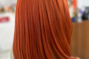 Orenji Luxy Hair image