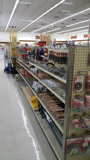 Lumber Store «Nichols Lumber & Hardware», reviews and photos, 13470 Dalewood St, Baldwin Park, CA 91706, USA