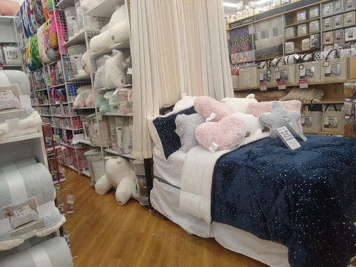 Department Store «Bed Bath & Beyond», reviews and photos, 8135 Stonewall Shops Square, Gainesville, VA 20155, USA