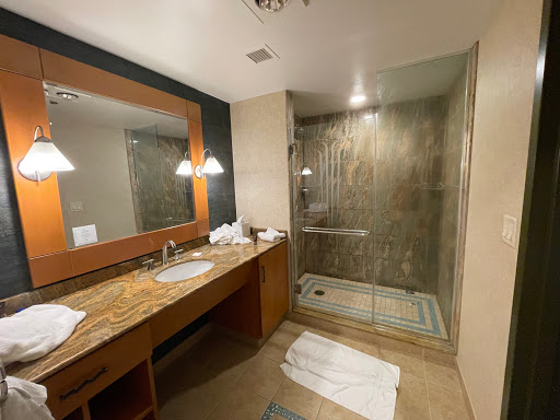 Hotel «Seneca Niagara Resort & Casino», reviews and photos, 310 4th St, Niagara Falls, NY 14303, USA