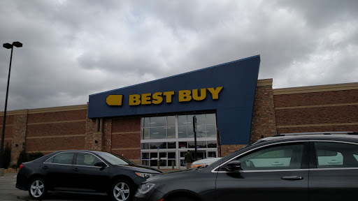 Electronics Store «Best Buy», reviews and photos, 16630 Royalton Rd, Strongsville, OH 44136, USA