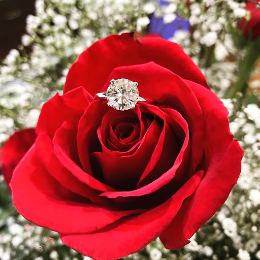 Jewelry Store «ER Sawyer Jewelers», reviews and photos, 638 4th St, Santa Rosa, CA 95404, USA