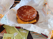 Cheeseburger du Restauration rapide McDonald's à Montélimar - n°5