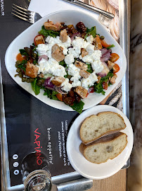 Salade César du Restaurant italien Vapiano Paris Champs Elysées Pasta Pizza Bar - n°4