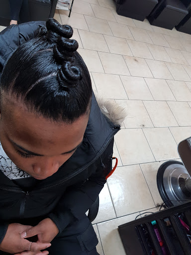 Beauty Salon «Riverdale Beauty Salon», reviews and photos, 5657 Broadway # A, Bronx, NY 10463, USA