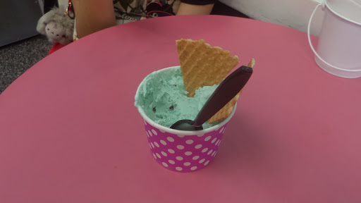 Ice Cream Shop «Udder Delights», reviews and photos, 1385 E Warner Rd #103, Gilbert, AZ 85296, USA