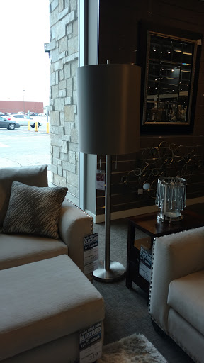 Furniture Store «Art Van Furniture - Bedford Park», reviews and photos, 7200 S Cicero Ave, Chicago, IL 60629, USA