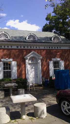 Liquor Store «Kent Wine & Spirit», reviews and photos, 24 N Main St, Kent, CT 06757, USA