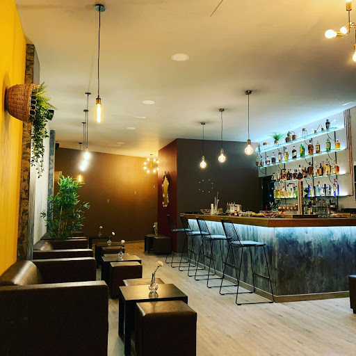 Alma y Mezcla Cocktail Bar